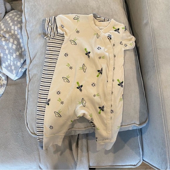 Hanna Andersson short sleeve infant rompers set of 2 6-12 months - Picture 4 of 4